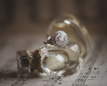 Anillo Ojo de Perdiz Blanco Pequeño